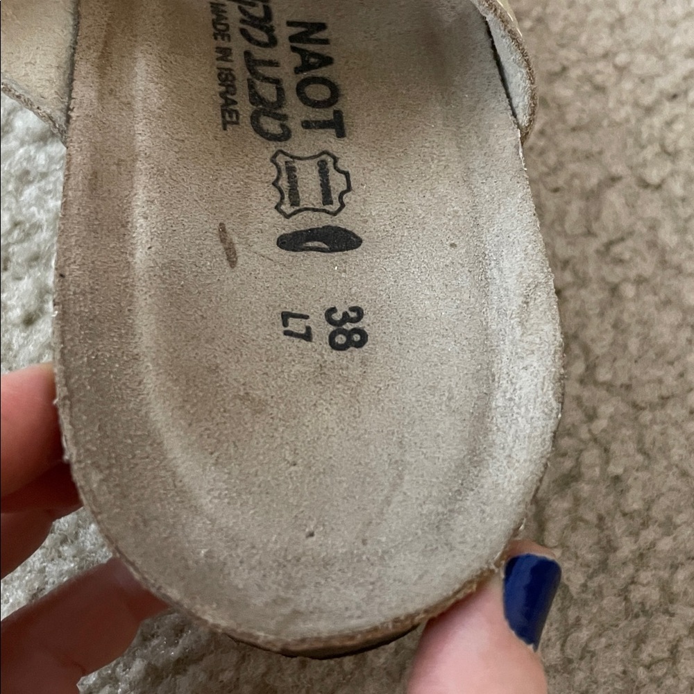 Vintage NAOT Gold and Tan Cork Sandals, Size 7 - Picture 10 of 11